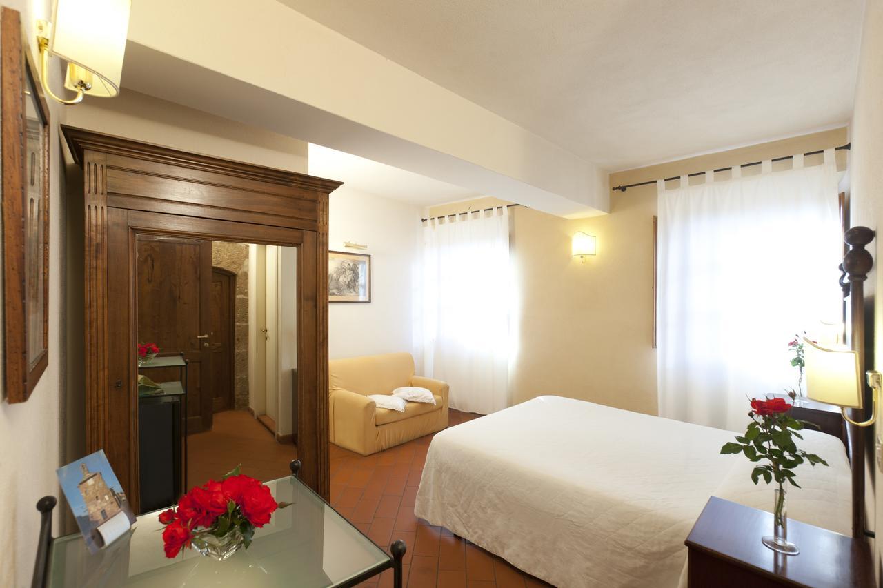 סובאנה Hotel Scilla מראה חיצוני תמונה