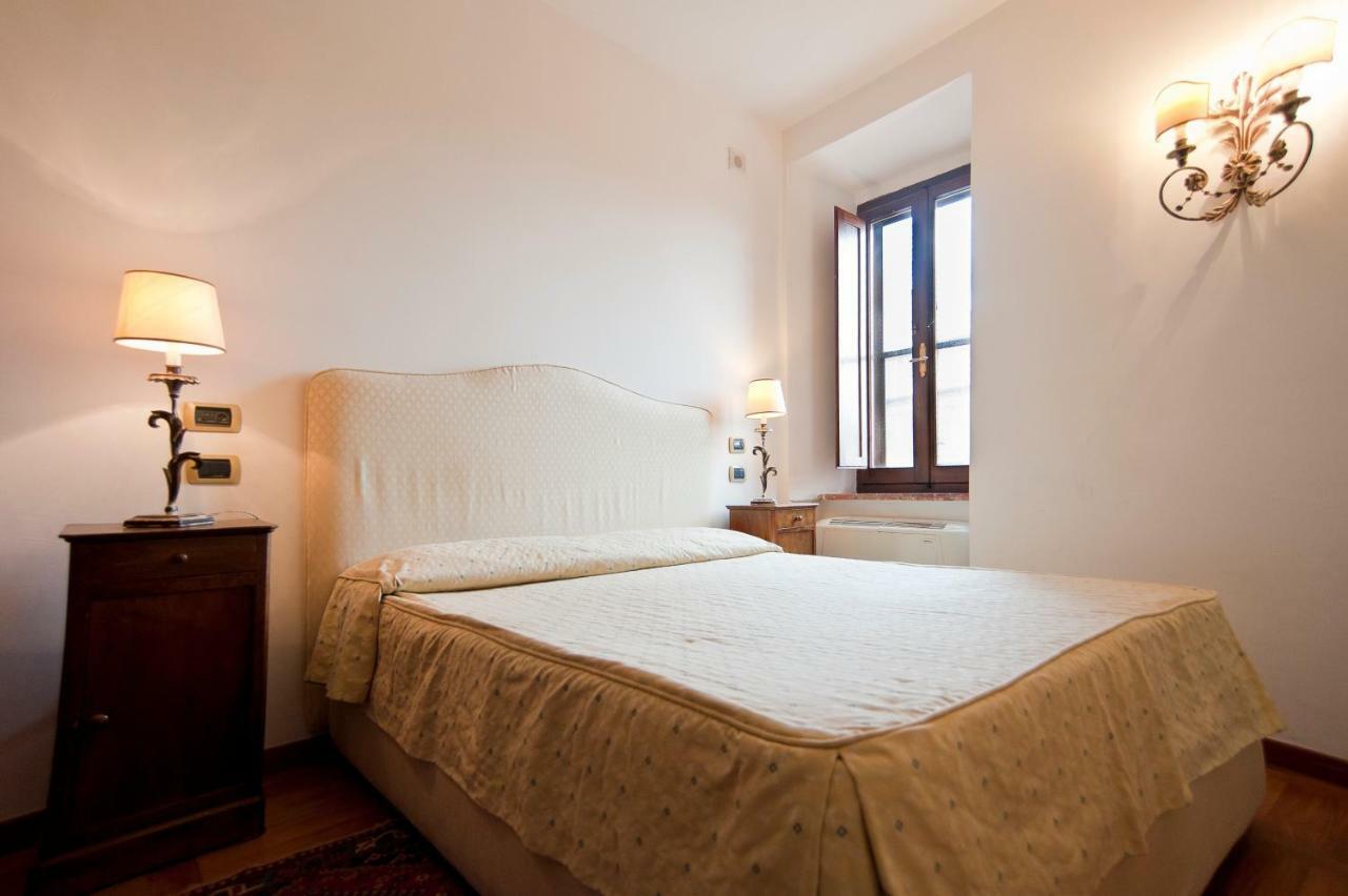 סובאנה Hotel Scilla מראה חיצוני תמונה