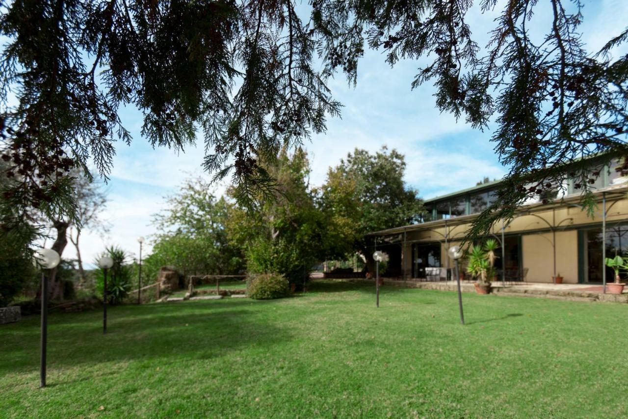 סובאנה Hotel Scilla מראה חיצוני תמונה